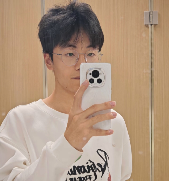 张浩博的第四张照片--哈尔滨相亲服务中心