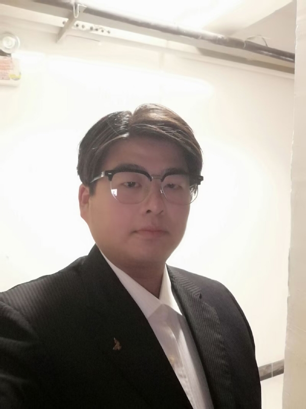 孤独一人的第一张照片--哈尔滨相亲服务中心