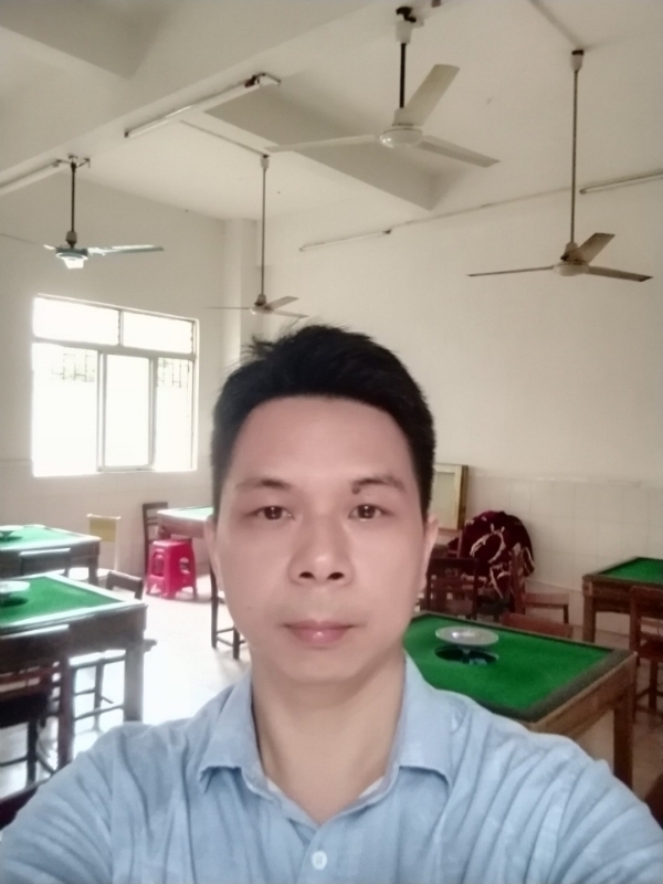 笑对人生的第一张照片--哈尔滨相亲服务中心