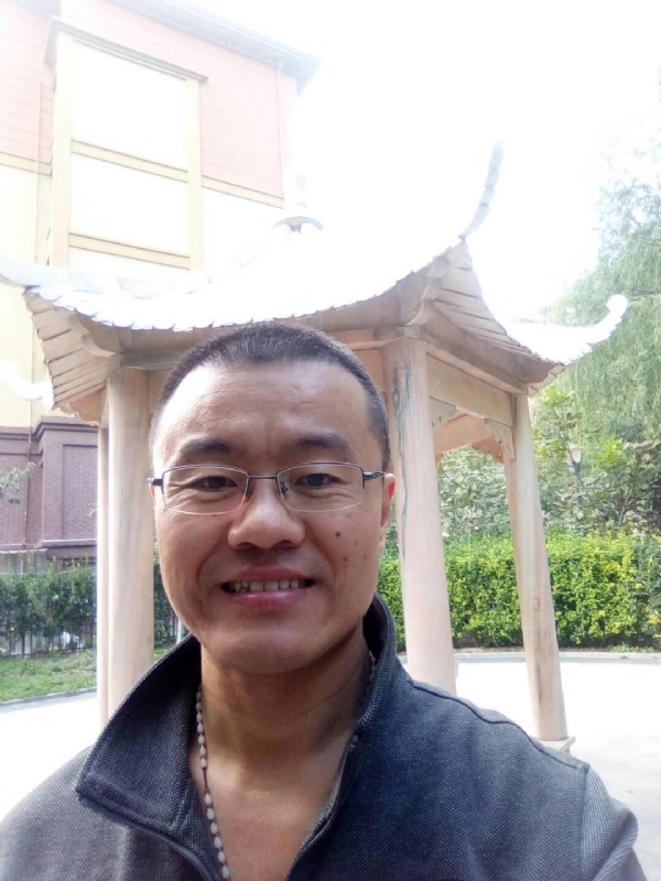 撸起袖子加油干的第一张照片--哈尔滨相亲服务中心