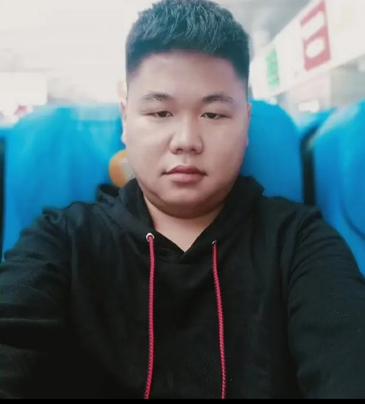 黄斌的第一张照片--哈尔滨相亲服务中心