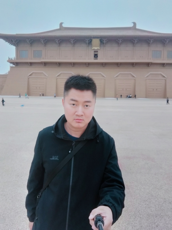 放肆的青春的第二张照片--哈尔滨相亲服务中心