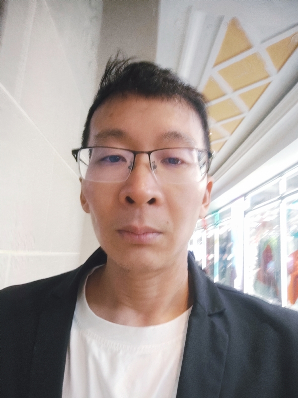 欣欣向荣的第一张照片--哈尔滨相亲服务中心