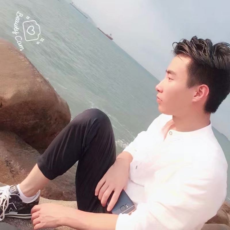 不悔的第一张照片--哈尔滨相亲服务中心