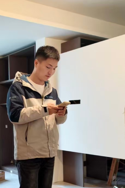 熊展的第一张照片--哈尔滨相亲服务中心