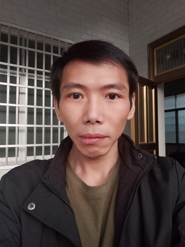 万紫千红的第二张照片--哈尔滨相亲服务中心