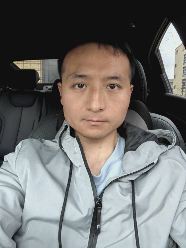 郑涛尔的第二张照片--哈尔滨相亲服务中心