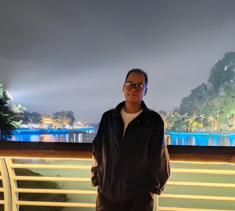 高山流云的第一张照片--哈尔滨相亲服务中心