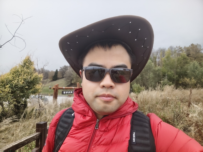 欢乐的笑的第一张照片--哈尔滨相亲服务中心